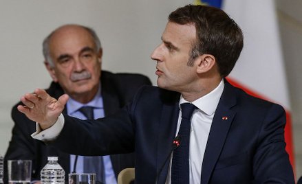 Macron pobił swój rekord: Rozmawiał z intelektualistami przez osiem godzin