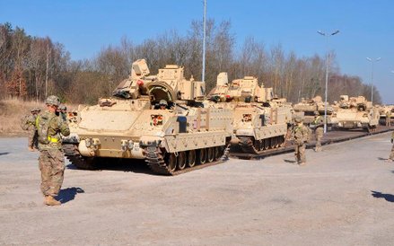 Amerykańscy pancerniacy w Drawsku Pomorskim