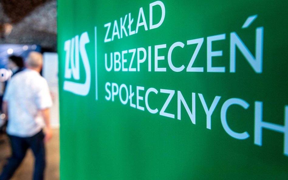 Przedsiębiorca co miesiąc wyśle deklarację do ZUS