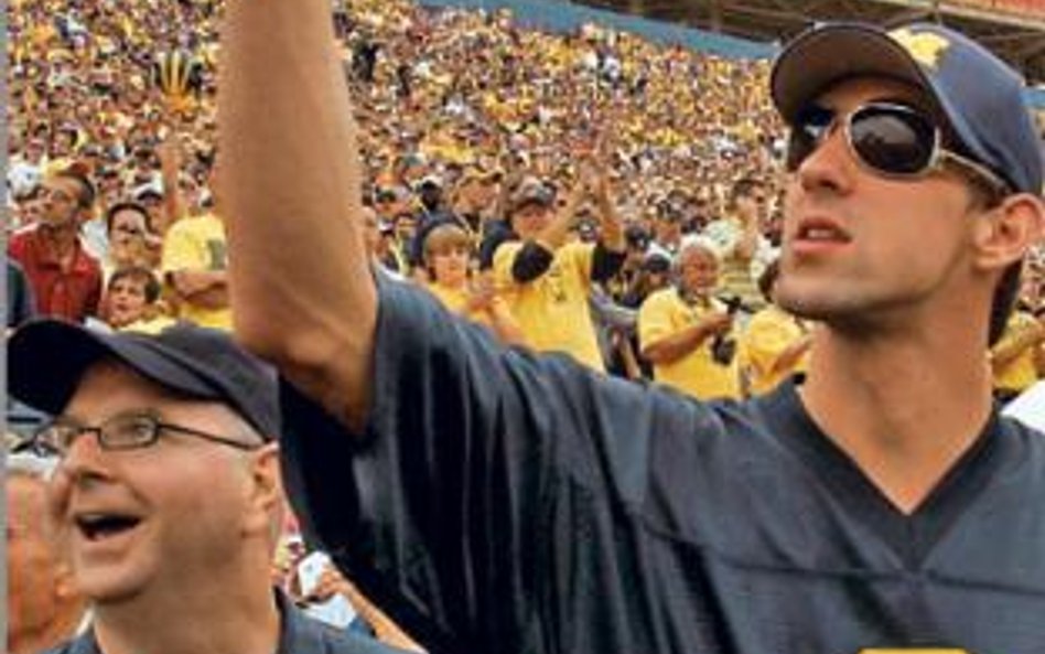 Michael Phelps na stadionie swojego Uniwersytetu Michigan