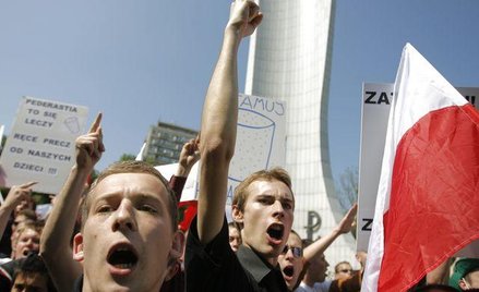 Młodzież Wszechpolska przestanie istnieć czy nie?