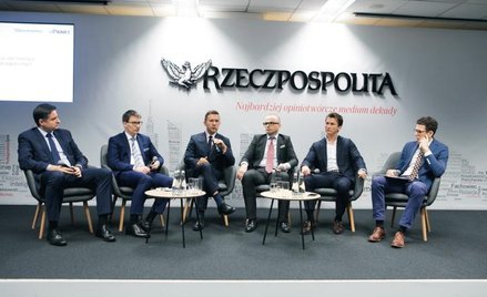 Od lewej: Błażej Bogdziewicz (Caspar AM), Kamil Maliszewski (DM mBanku), Przemysław Kwiecień (XTB), 