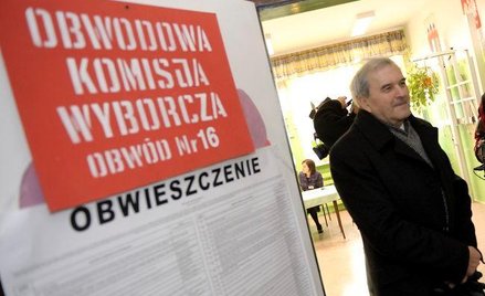 Rada gminy nie może dowolnie tworzyć obwodów wyborczych