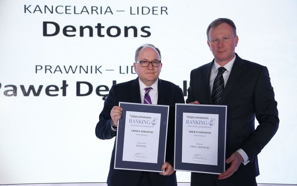Nagroda dla Pawła Dębowskiego i kancelarii Dentons - lider w dziedzinie nieruchomości