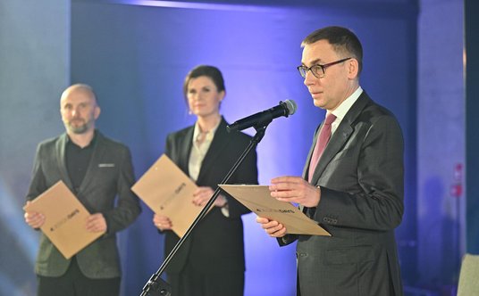 Gości 4 Design Days przywitał Wojciech Kuśpik, prezes zarządu Grupy PTWP, organizatora wydarzenia.