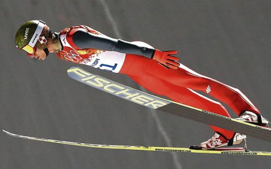 Kamil Stoch jest liderem Pucharu Świata, ma 13 punktów przewagi nad Słoweńcem Peterem Prevcem