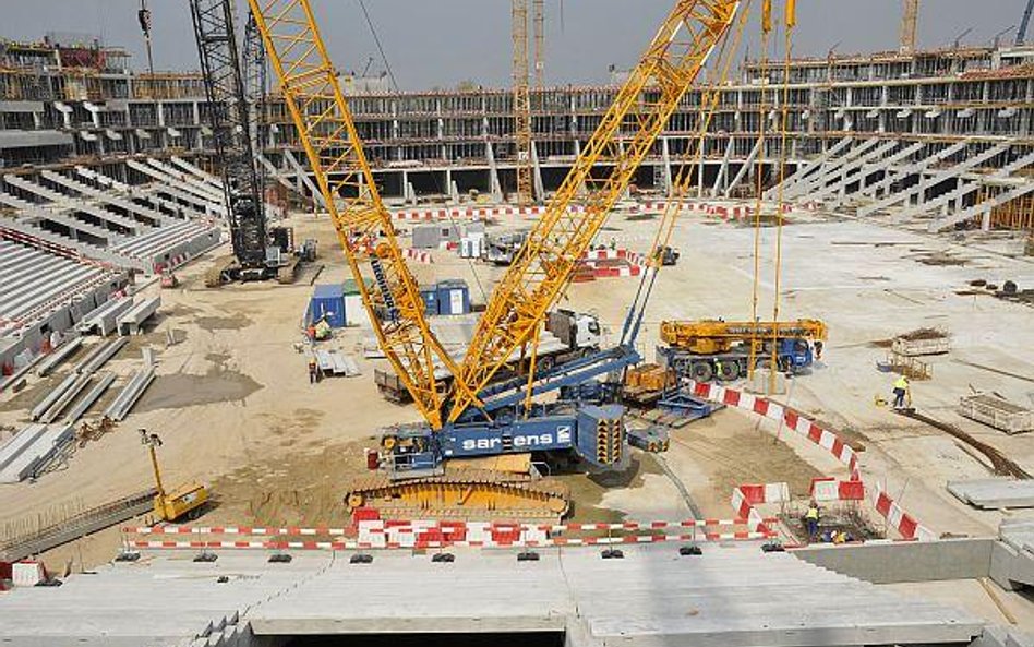 Budowa stadionów na Euro 2012 nie byłaby mozliwa m.in. bez sprzętu finansowanego leasingiem