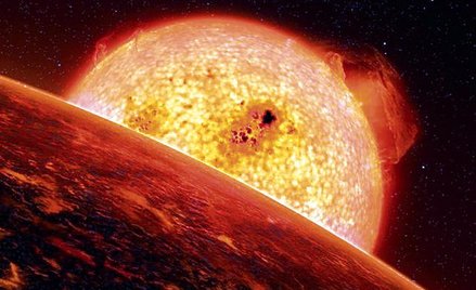Układ planetarny w dalekim gwiazdozbiorze Jednorożca