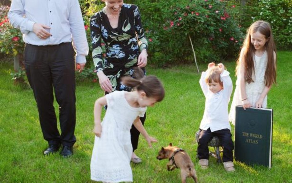 Państwo Czarnikowie od września przechodzą na naukę w domu. Liczą, że będą dzięki temu więcej czasu 