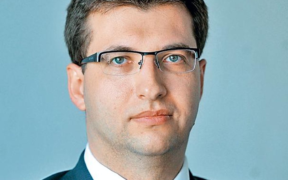 Jarosław Niedzielewski zarządzający, Investors TFI