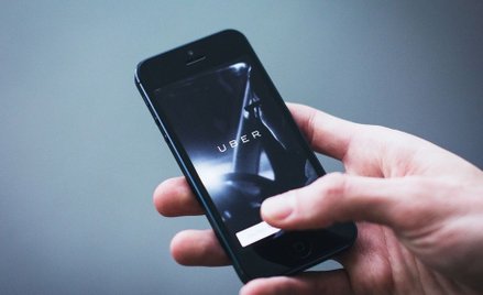 Francja: były mąż wini Ubera za rozwód