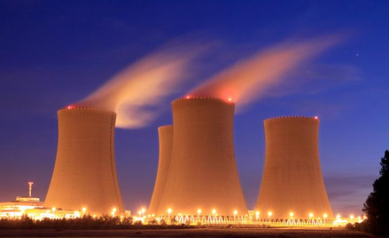 Polskie plany wskazują na elektrownię atomową, ale bez określenia źródeł finansowania. Na zdjęciu el