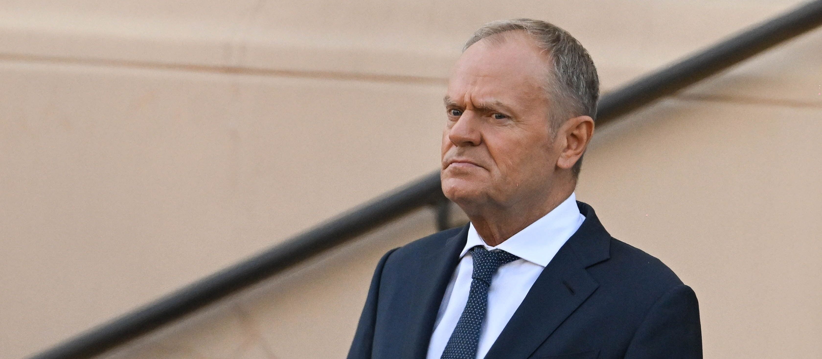 Donald Tusk: Poważne zdarzenie. Spadł pocisk