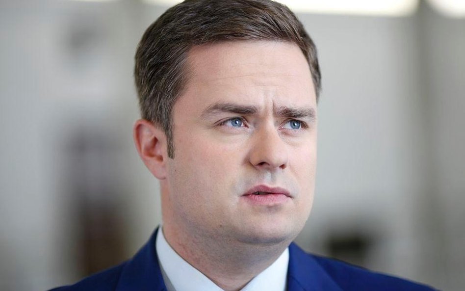 Były poseł i rzecznik PiS Adam Hofman został felietonistą jednego z tygodników