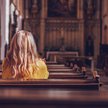 Naukowcy zbadali wpływ sekularyzacji na liczbę urodzeń