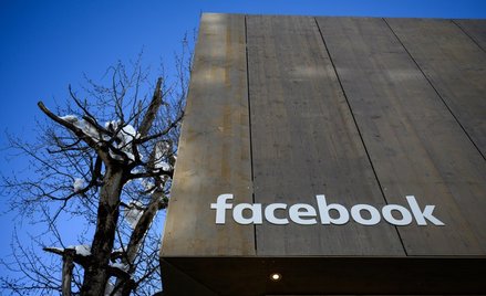 Facebook zakaże zagranicznych reklam politycznych