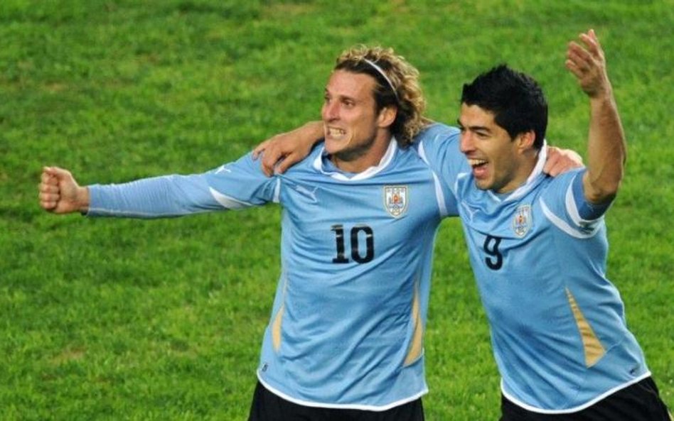 Diego Forlan i Luis Suarez