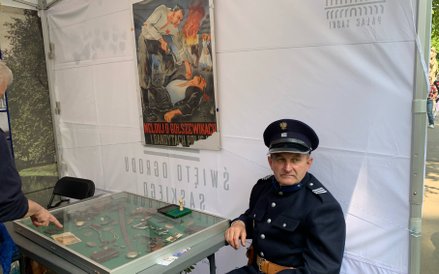 Służba w pawilonie policji państwowej