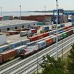 Czy kolej przejmie ładunki z drożejącego transportu drogowego?
