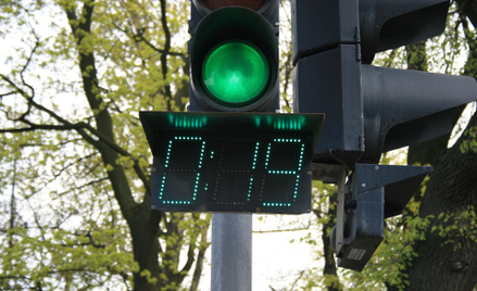 Na drogach pojawią się wyświetlacze czasu