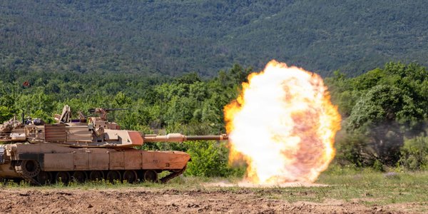 The Americans are betting on large divisions again. This is good news for Polish