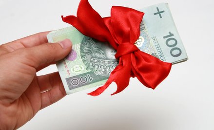 Jak ojciec pójdzie do banku, to darowizna będzie zwolniona z podatku