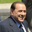 Spóźniony Berlusconi przybywa do Brukseli