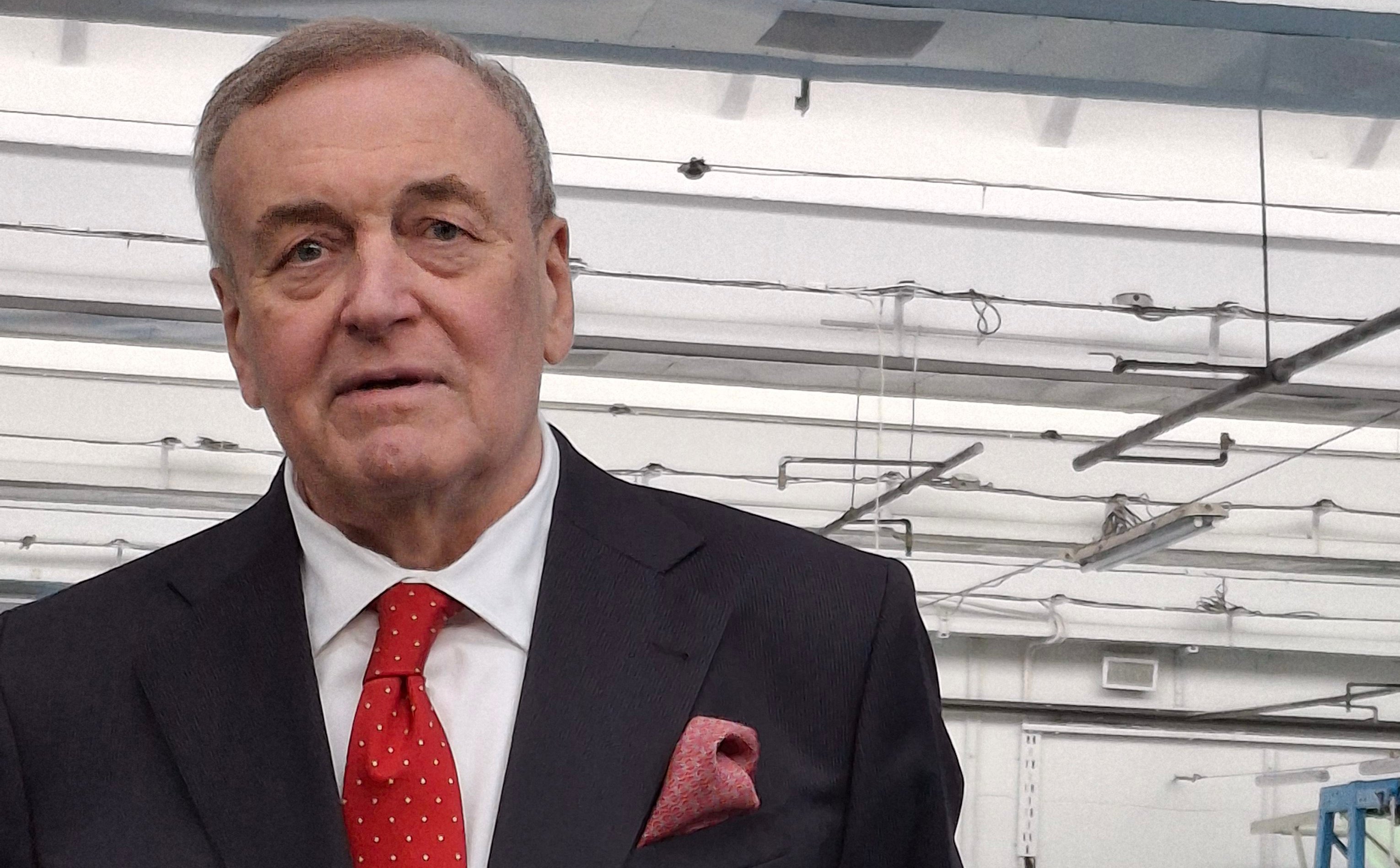 Arlen wszedł na rynek obuwia. Poruszenie wśród dostawców dla armii