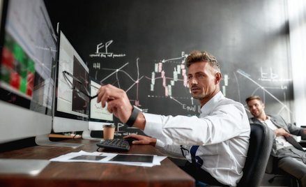 Nowa praca? Optymizm spada. Króluje IT