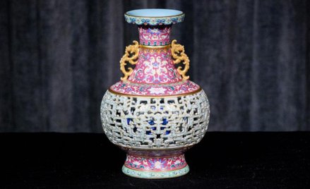 Cenny chiński wazon odnaleziony po 60 latach. Trafi na aukcję