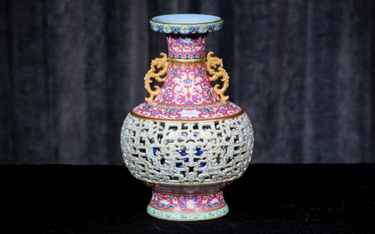 Cenny chiński wazon odnaleziony po 60 latach. Trafi na aukcję