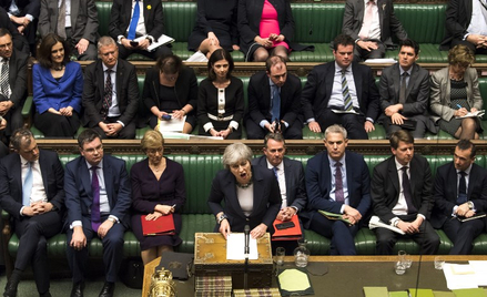 Brexit: Brytyjski parlament za przedłużeniem artykułu 50.