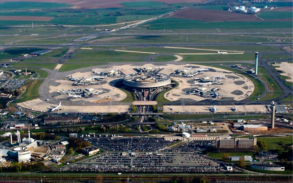 Paryż: 247 euro za taksówkę. Zmiany na lotnisku De Gaulle'a