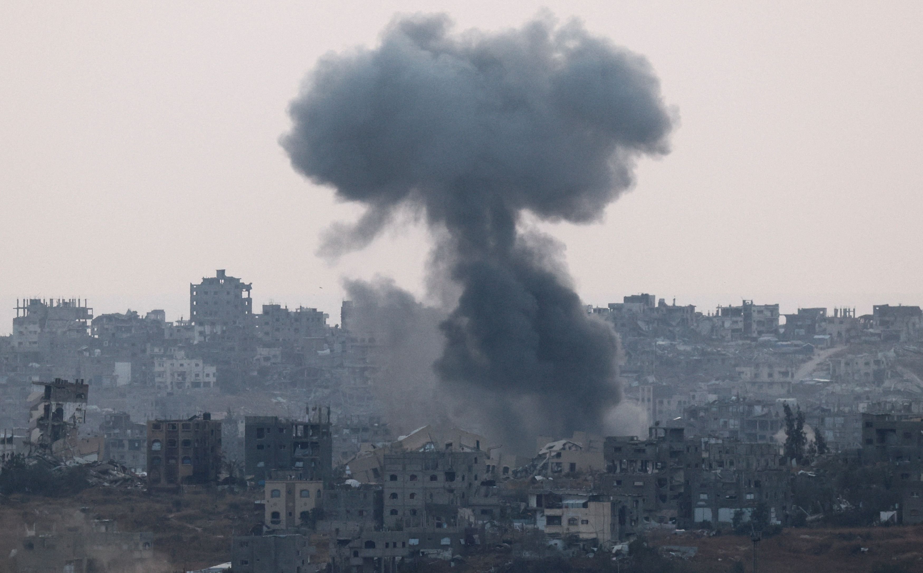 Izrael wzywa dziesiątki tysięcy rezerwistów przed kolejną ofensywą w Gazie