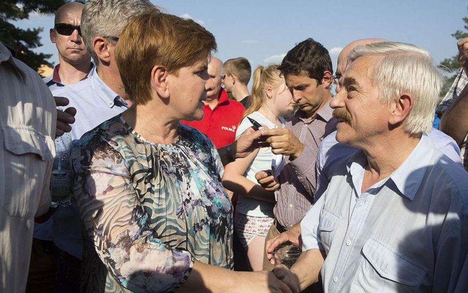 Szułdrzyński: Po co Beata Szydło jeździ po Polsce