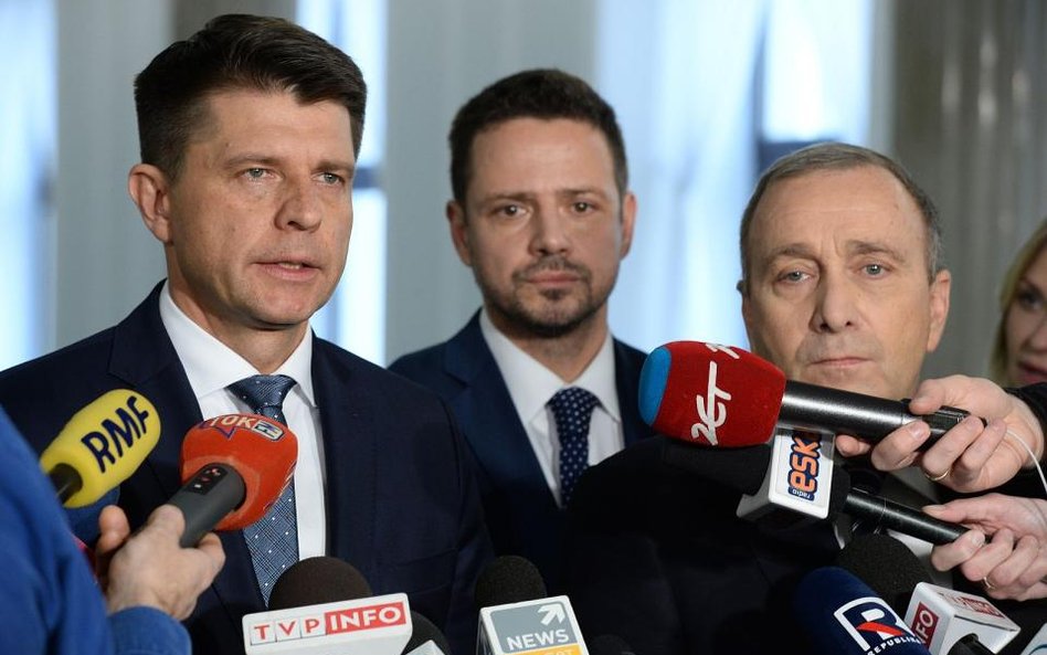 Poparcie przez Nowoczesną Rafała Trzaskowskiego to sukces Grzegorza Schetyny.