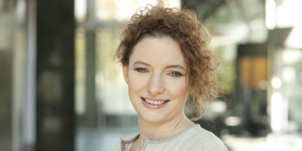 Cyfrowy Polsat zakłada lekki spadek zysku w 2025 roku