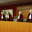 Sędziowie TSUE przed jedną z rozpraw w sprawach z udziałem Polski
