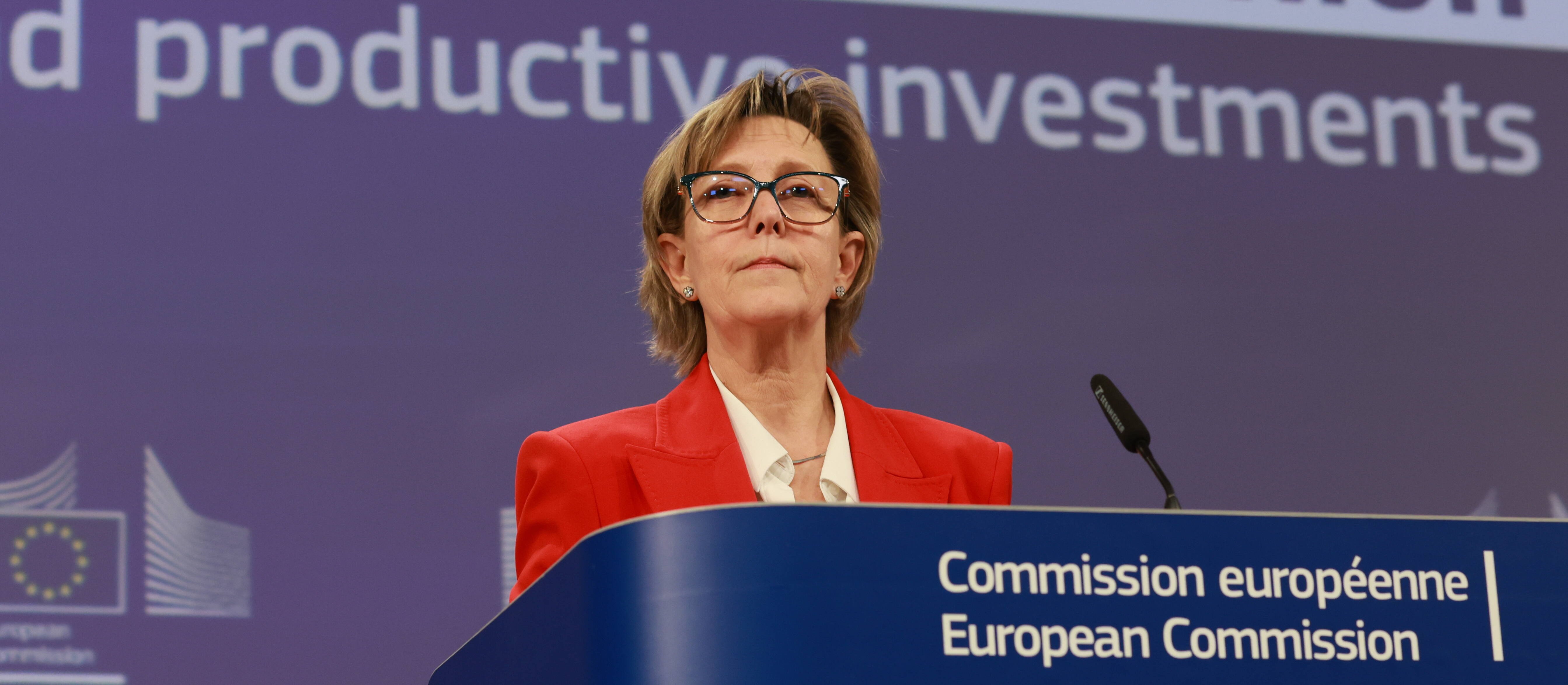 Komisarz UE: Jak zachęcić oszczędności w Europie do pracy?