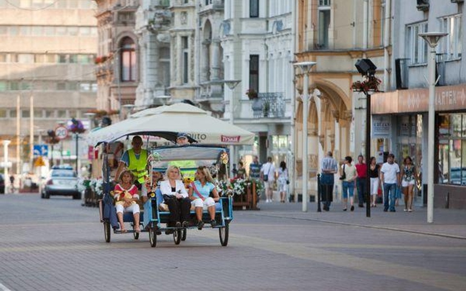 Po latach nieobecności polityka miejska staje się częścią polityki spójności UE. Na zdjęciu Łódź, ul