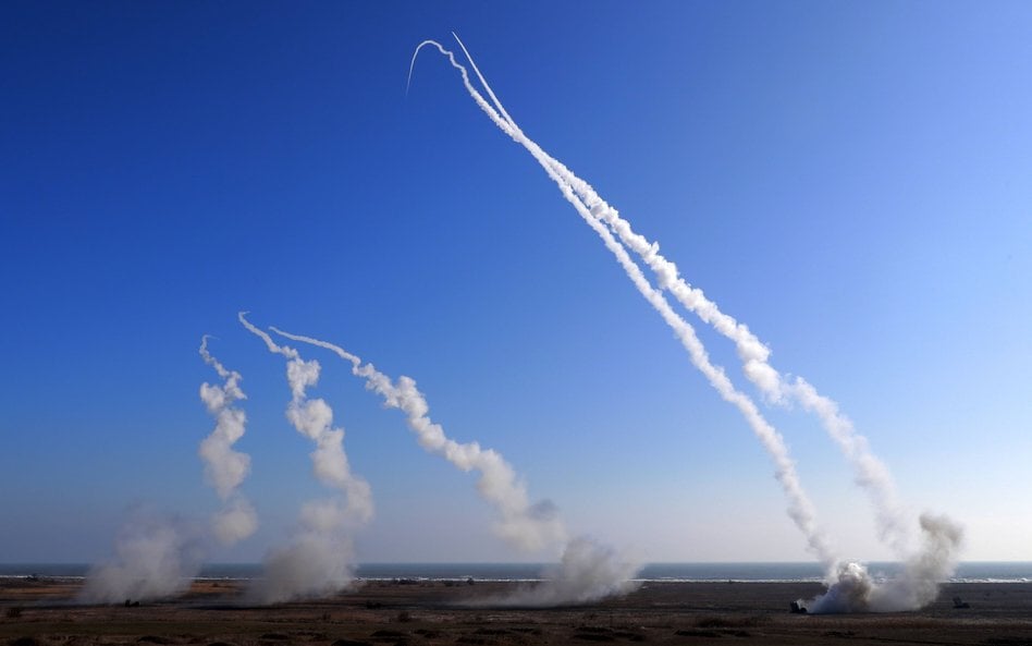 Estonia dysponuje już wyrzutniami HIMARS, które mogą razić cele na odległość 300 km