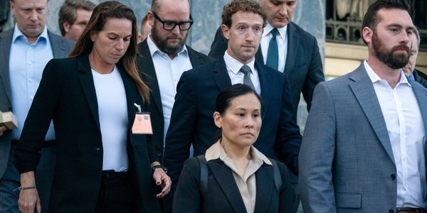 Fala zwolnień i bunt pracowników. Mark Zuckerberg postawił na AI, teraz ma kłopot