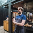 René Redzepi, twórca kopenhaskiej Nomy, to jeden z najbardziej znanych szefów kuchni na świecie.