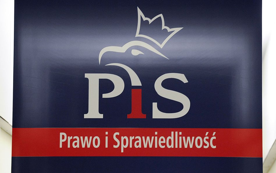 Polityczny flirt PiS z największą organizacją studencką