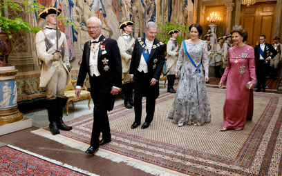 Król Szwecji Karol XVI Gustaw i prezydent Finlandii Sauli Niinisto wraz z małżonkami Jenni Hauki i k