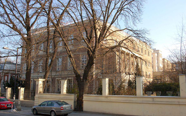 Budynek przy ul. Foksal 3 – siedziba Stowarzyszenia