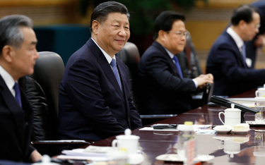 Xi Jinping stoi na czele Centralnej Komisji Wojskowej, która odpowiada za politykę obronną kraju