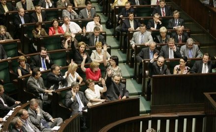 Posłom nie udało się zablokować awansów poziomych dla sędziów