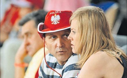 Kazimierz Marcinkiewicz nie stroni od rozgłosu. Na zdjęciu z Izabelą podczas meczu siatkarskiego Lig