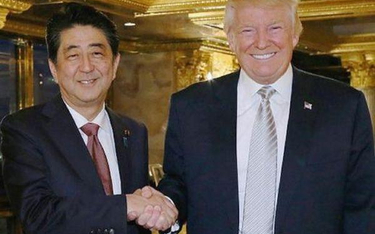 Shinzo Abe i Donald Trump 17 listopada w Nowym Jorku.